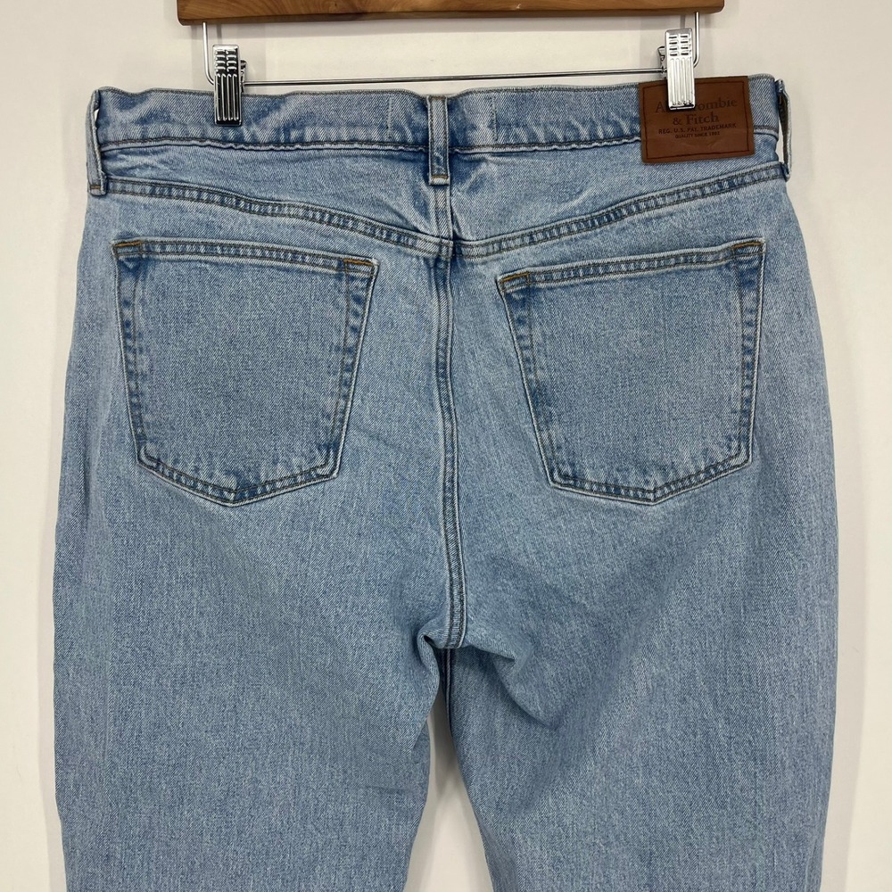 Abercrombie & Fitch Mens Athletic Loose Vintage Stretch Light Wash Jeans 33 - Picture 11 of 14